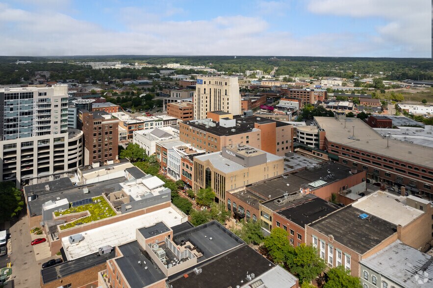 More Photos Of 125 S Kalamazoo Mall, Kalamazoo Office For Lease