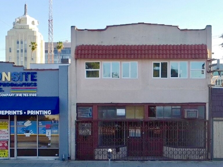More Photos Of 14426 Friar St, Van Nuys Storefront For Sale