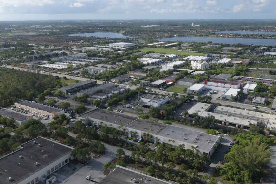 More Photos Of 13450 SW 126th St, Miami Warehouse For Lease