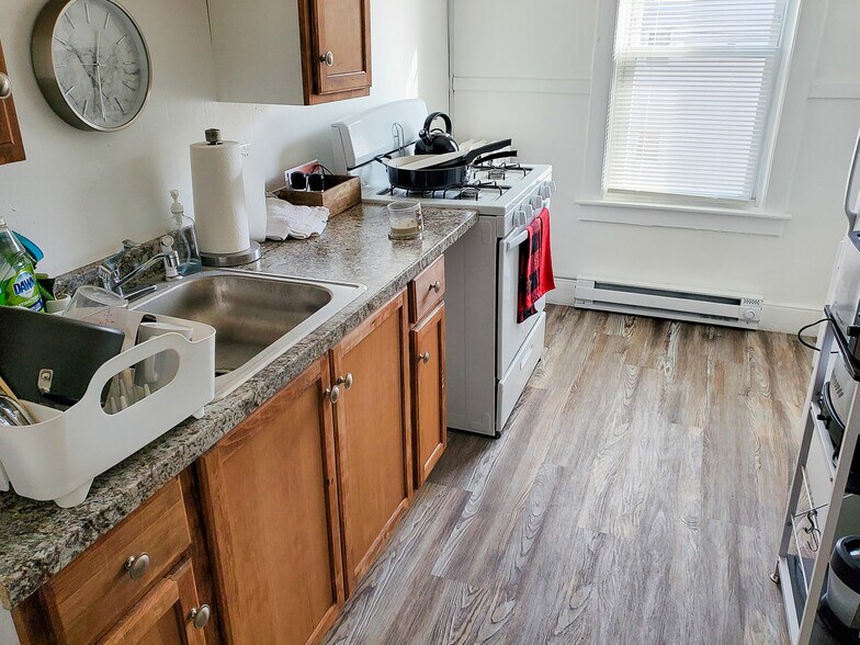 More Photos Of 327 Main St, Binghamton Apartments For Sale