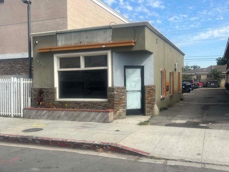 More Photos Of 9222 California Ave, South Gate Apartments For Sale