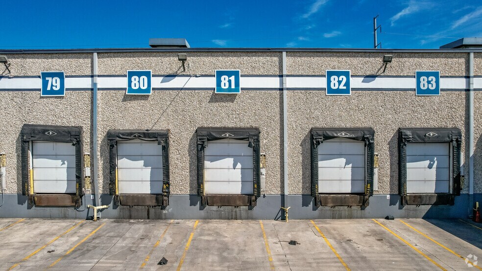 More Photos Of 5400-5410 Rittiman Plz, San Antonio Distribution For Lease