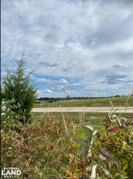 More Photos Of 13555 SE Parallel Pky, Kansas City Land For Sale