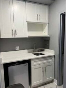 More Photos Of 5440 Merrick Rd, Massapequa Medical For Sale