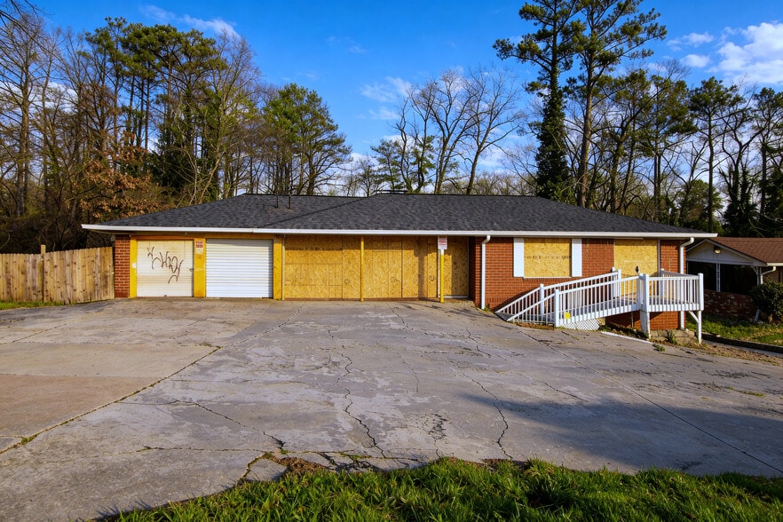 Primary Photo Of 5195 Austell Rd, Austell Flex For Sale