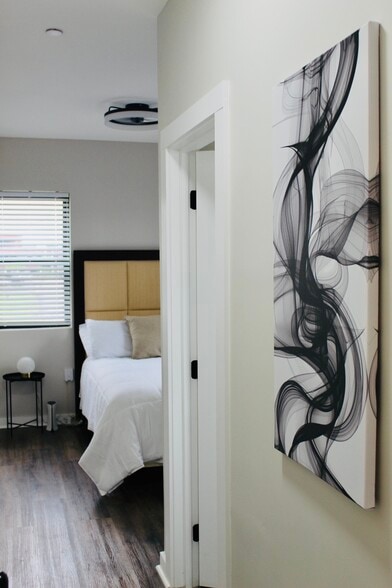 More Photos Of 1807 Logan Ave, Knoxville Multifamily For Sale