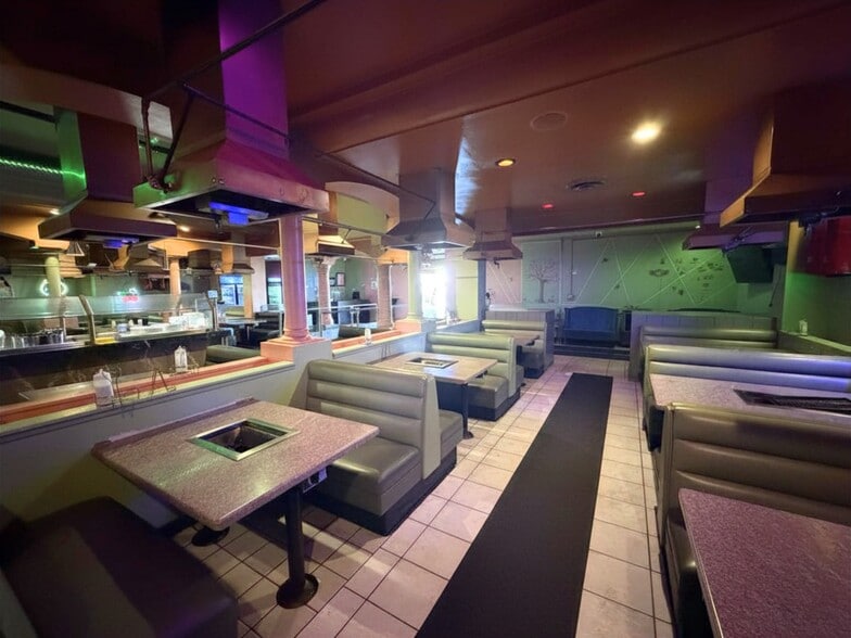 More Photos Of 12116 Brookhurst St, Garden Grove Restaurant For Sale