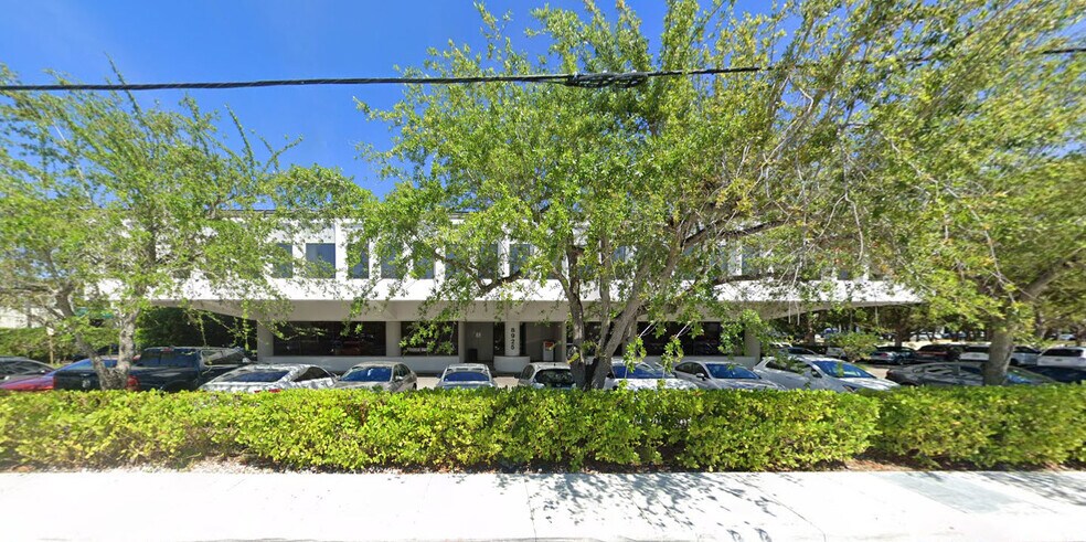 More Photos Of 8925 SW 148th St, Palmetto Bay Loft Creative Space For Lease