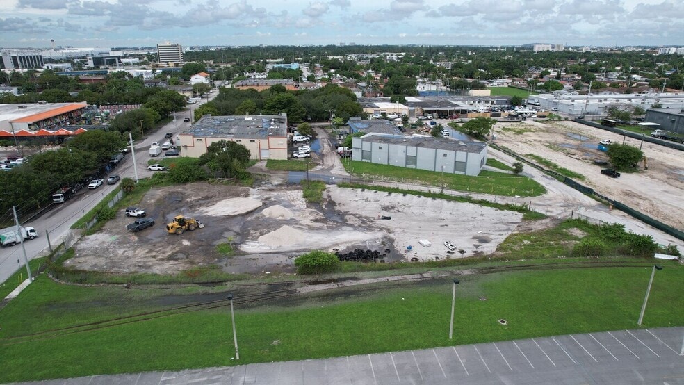 Primary Photo Of 1171 SE 10th Ave, Hialeah Land For Lease