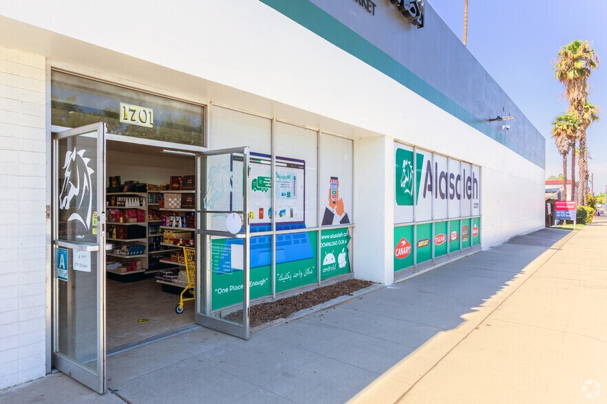 More Photos Of 1701 30th St, Bakersfield Freestanding For Sale