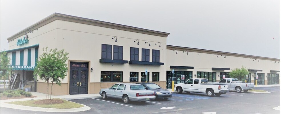 More Photos Of 5190 Medford Dr, Hoover Storefront Retail Office For Lease