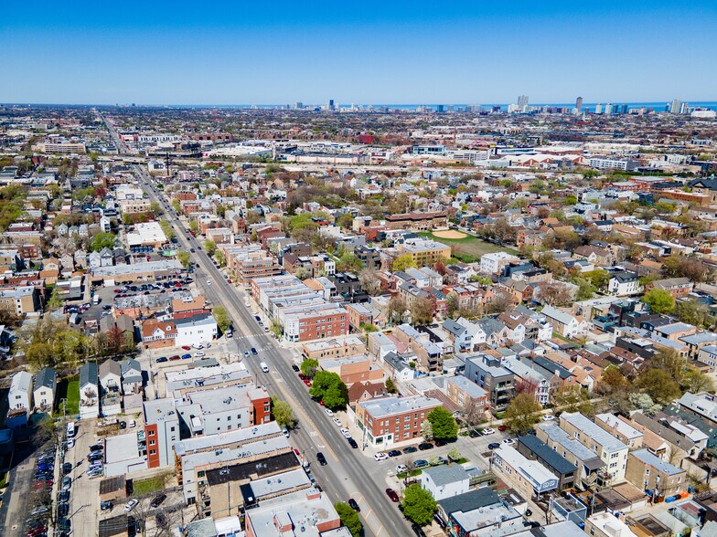 More Photos Of 2064 N Western Ave, Chicago Storefront Retail Residential For Lease
