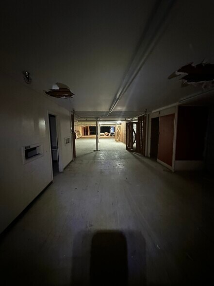 More Photos Of 1020-1112 W Main St, Gun Barrel City Freestanding For Lease