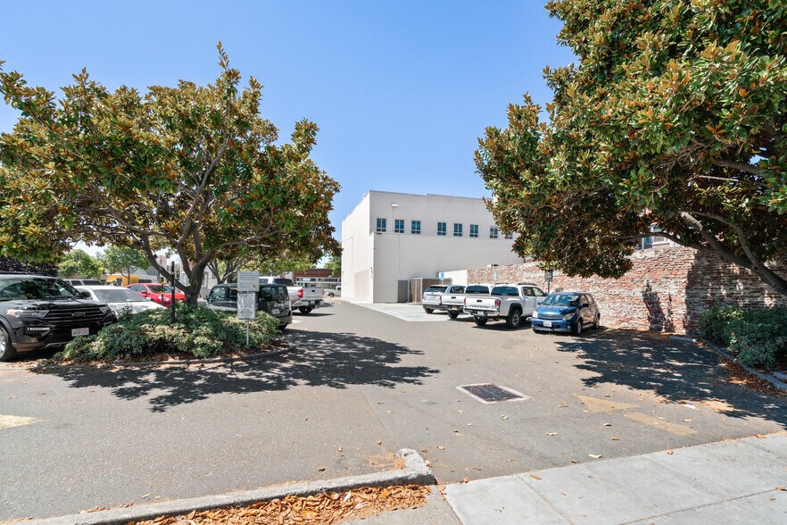 More Photos Of 2411 Santa Clara Ave, Alameda Bank For Sale