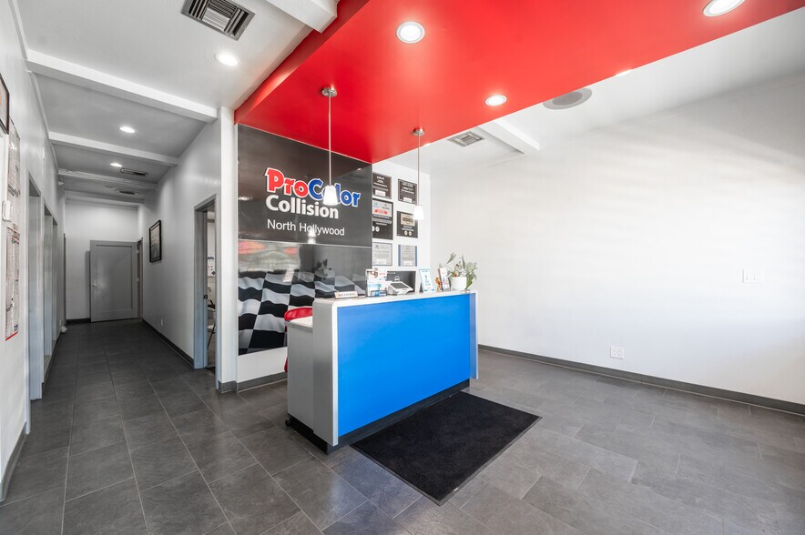 More Photos Of , North Hollywood Unknown For Sale