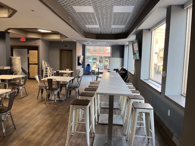 More Photos Of 100 Main St, Brattleboro Office For Sale