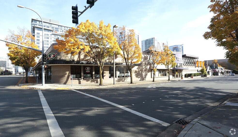More Photos Of 990 102nd Ave NE, Bellevue Freestanding For Lease