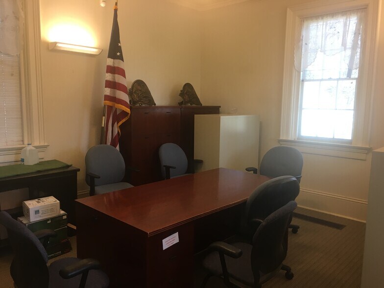 More Photos Of 20978 Port Hickey Rd, Zachary Office Residential For Lease