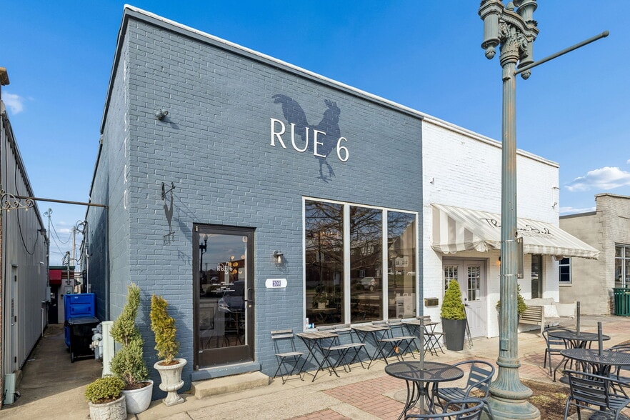 More Photos Of 109 E 6th St, Columbia Storefront For Sale