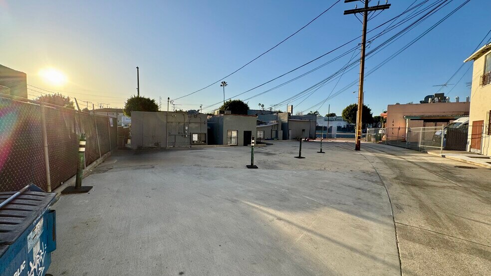 More Photos Of 1020-1028 N La Brea Ave, Inglewood Storefront Retail Residential For Sale
