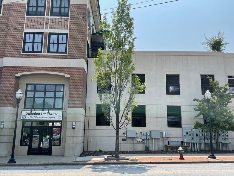 More Photos Of 29 W French Broad St, Brevard Apartments For Sale