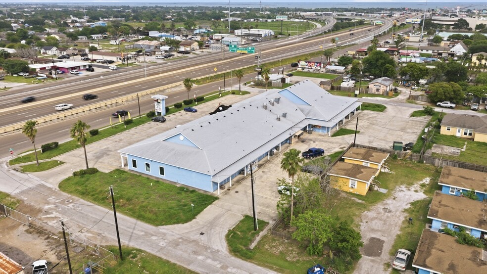 More Photos Of 9929 S Padre Island Dr, Corpus Christi Storefront For Sale