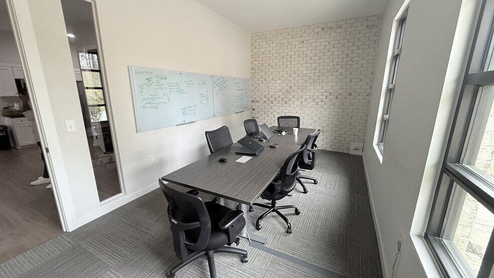More Photos Of 6110 McFarland Station Dr, Alpharetta Office For Sale