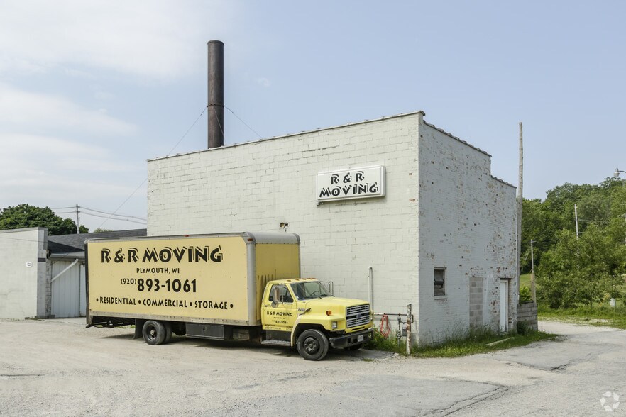 More Photos Of 20 Frederick St, Plymouth Warehouse For Lease