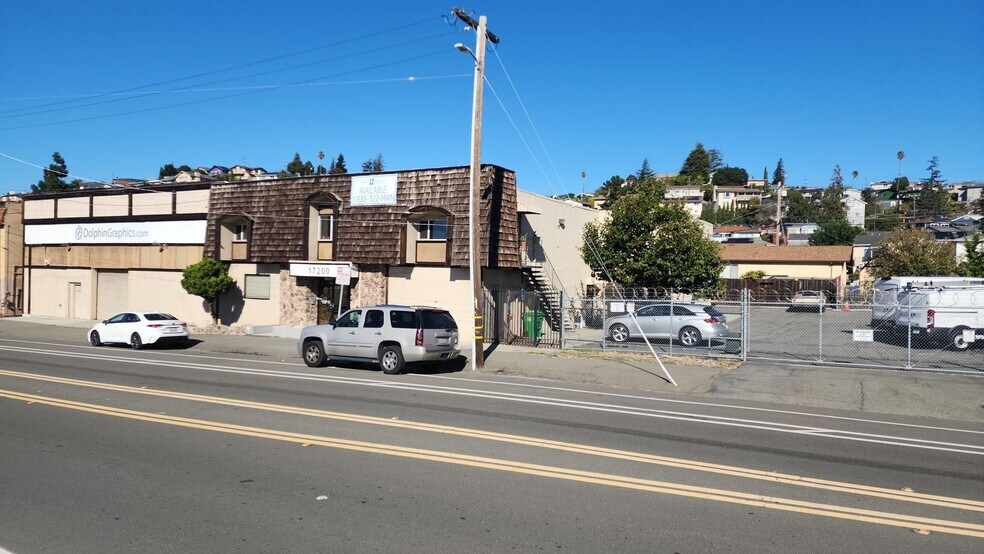 Primary Photo Of 17180-17200 Foothill Blvd, Castro Valley Warehouse For Lease