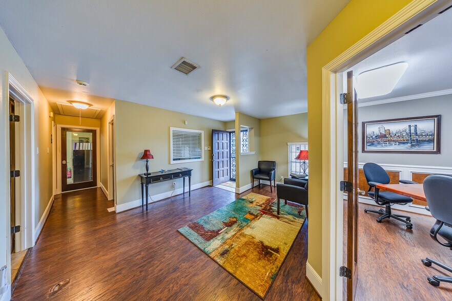 More Photos Of 27228 E Hardy Rd, Spring Warehouse For Sale