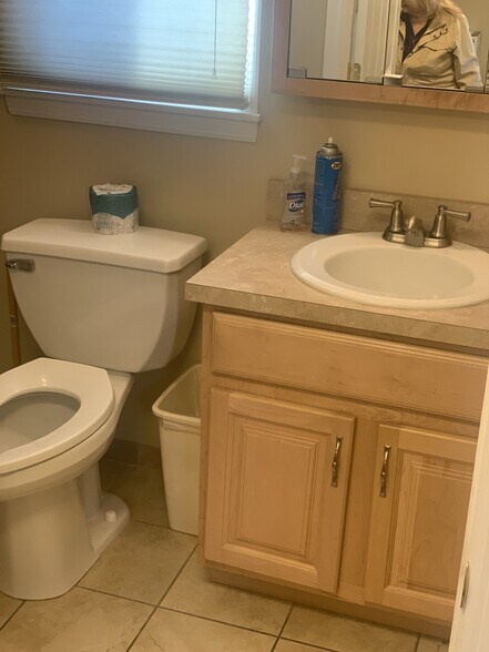 More Photos Of 1361 St Georges Ave, Rahway Office For Sale