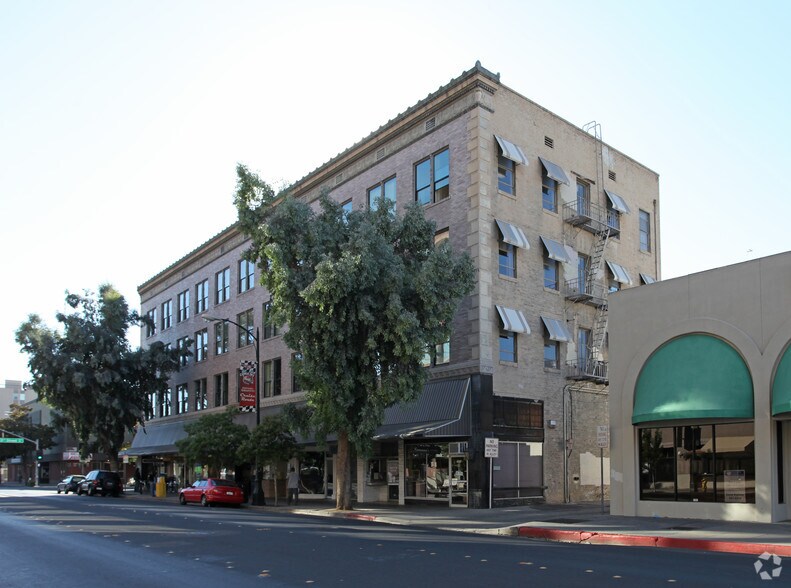 More Photos Of 1024-1032 J St, Modesto Office For Lease