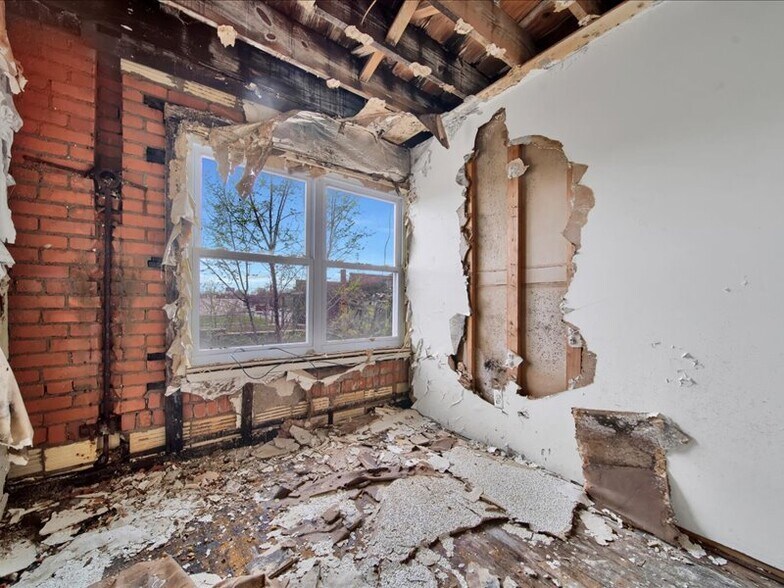 More Photos Of 280 Richton St, Highland Park Apartments For Sale