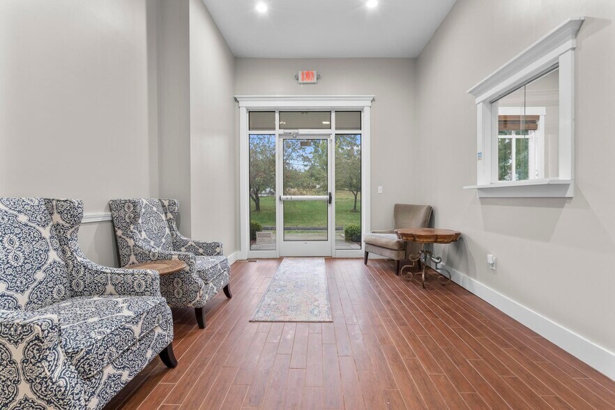 More Photos Of 698 Main St, Branford Office For Sale