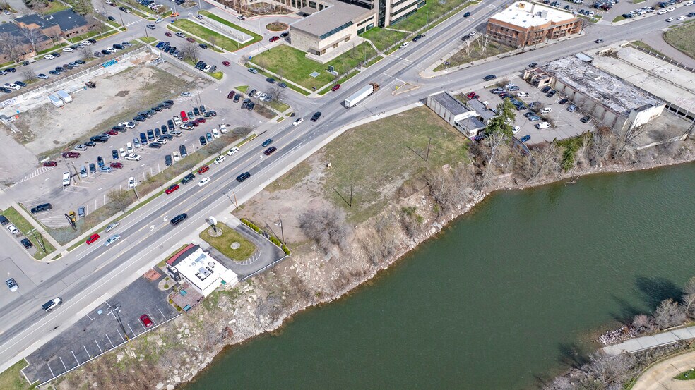 More Photos Of 601 W Broadway St, Missoula Land For Sale