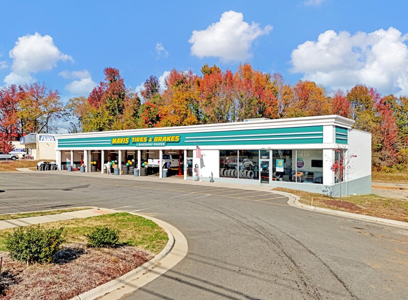 More Photos Of 2607 S Main St, High Point Auto Repair For Sale