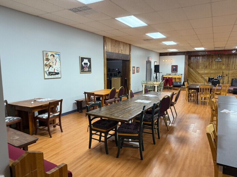 More Photos Of 1050 Duncan Ln, Leighton Specialty For Sale