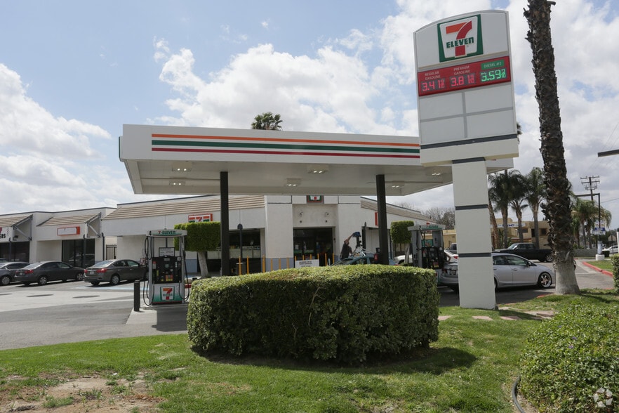 More Photos Of 41995 Florida Ave, Hemet Unknown For Lease