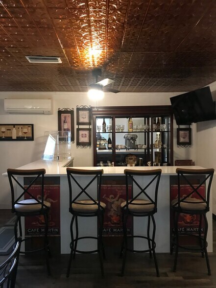 More Photos Of 3323 Saint Johns Ave, Palatka Office For Sale