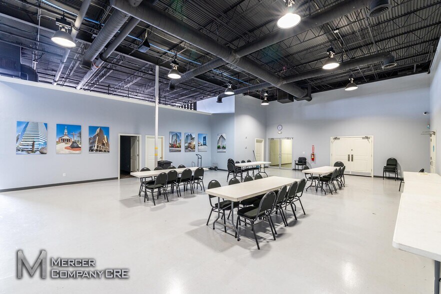 More Photos Of 3300 N Santa Fe Ave, Oklahoma City Warehouse For Lease