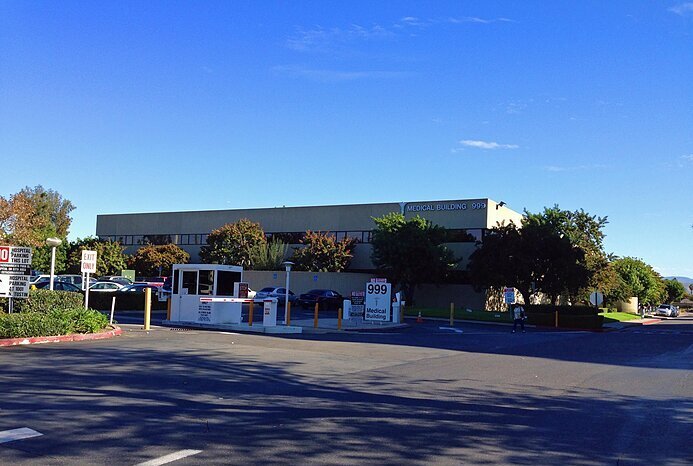 More Photos Of 999 N Tustin Ave, Santa Ana Medical For Sale