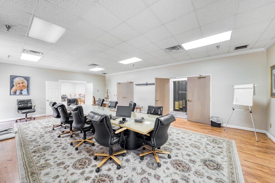 More Photos Of 3295 Dug Gap Rd, Dalton Warehouse For Sale