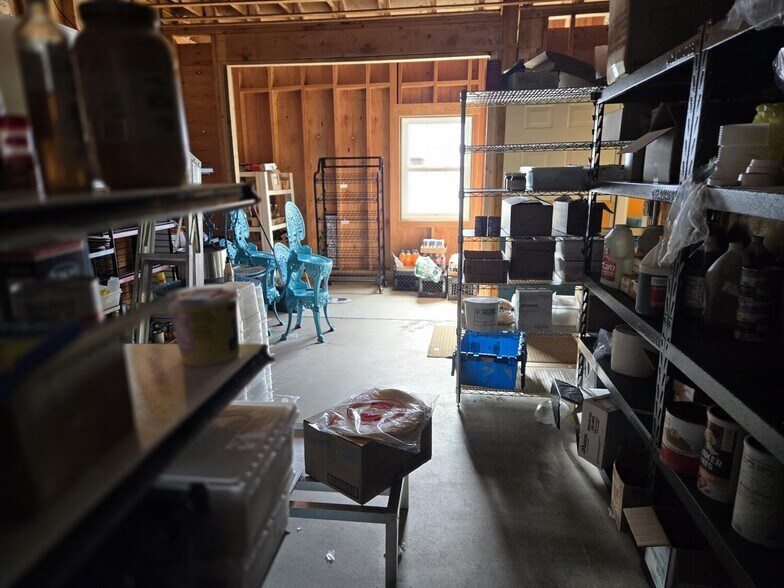 More Photos Of 168 Lower County Rd, Dennis Port Freestanding For Sale