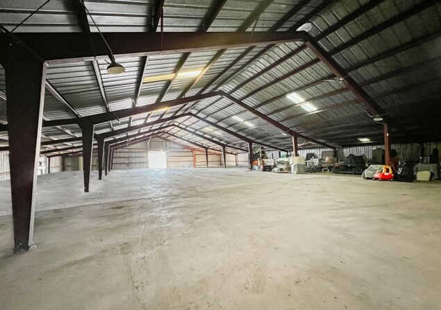 More Photos Of 36 Ave S East St, Williston Warehouse For Sale