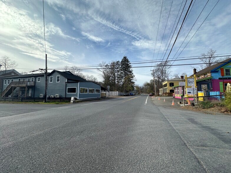 More Photos Of 1219 Rt-213, High Falls Restaurant For Lease