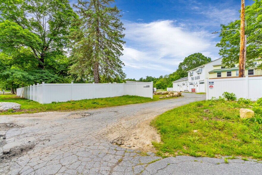 More Photos Of 1190 Liberty Square Rd, Boxborough Warehouse For Sale