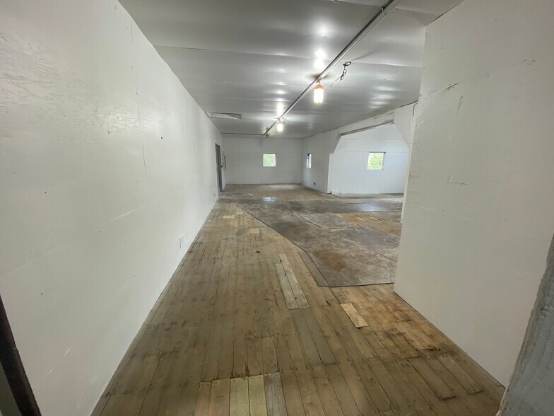 More Photos Of 509, Unit B Bellvale Rd, Chester Flex For Lease