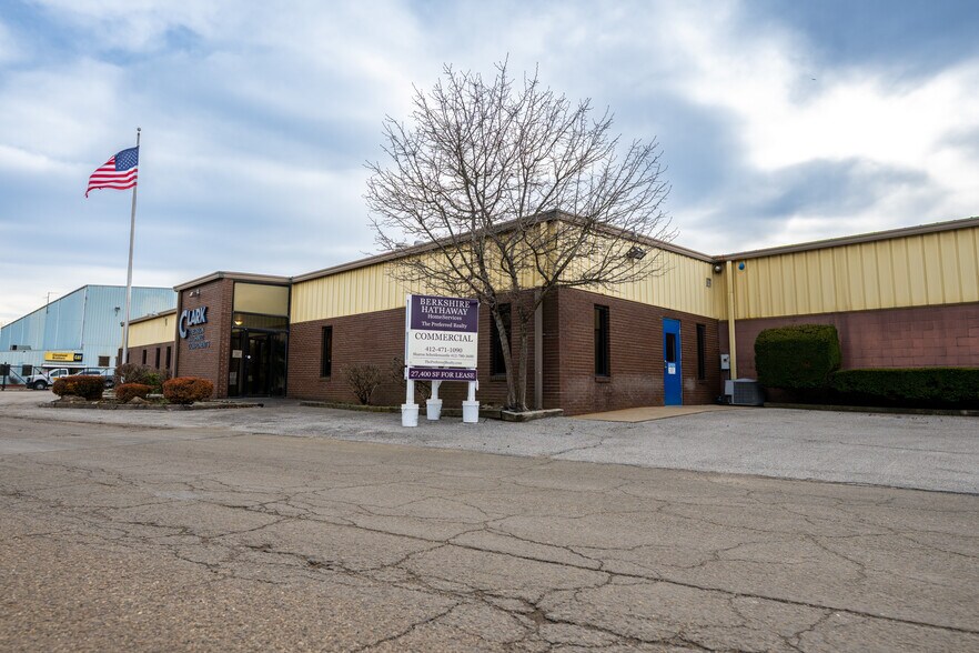 Primary Photo Of 320-A 4th Street St, Blawnox Service For Sale