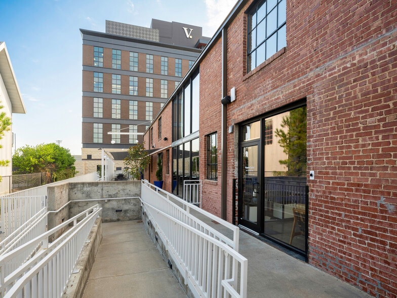 More Photos Of 301 E Archer St, Tulsa Loft Creative Space For Sale