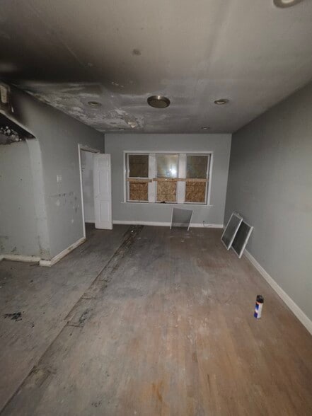 More Photos Of 7954-7958 S Harvard Ave, Chicago Apartments For Sale